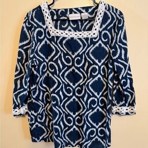Alfred Dunner Navy and Cream Geometric Blouse